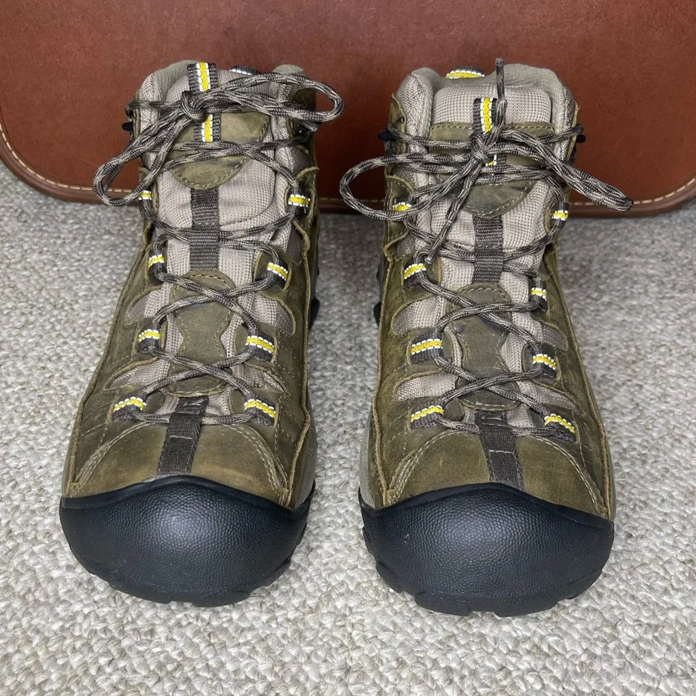Keen targhee boots